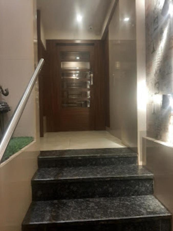 Panvel Palace Hotel Mumbai Exteriör bild